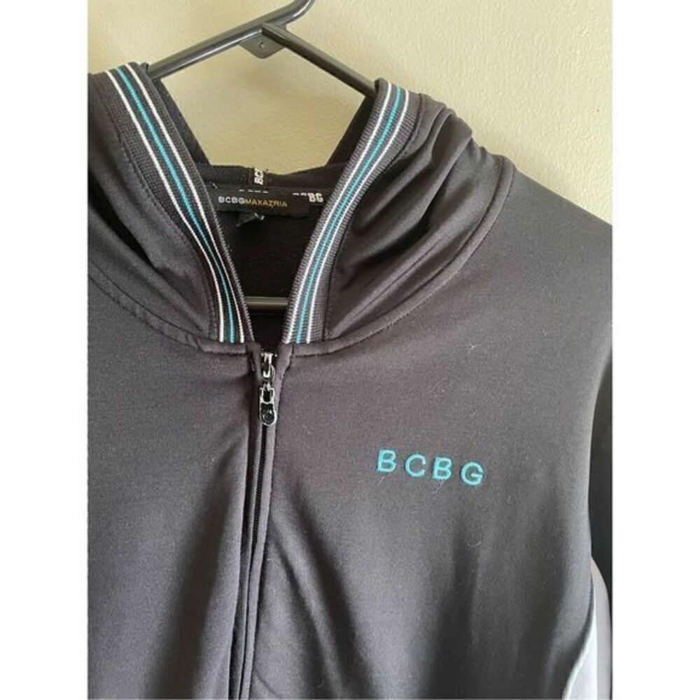 BCBG Sweatshirt with matching pants (SZ XL)